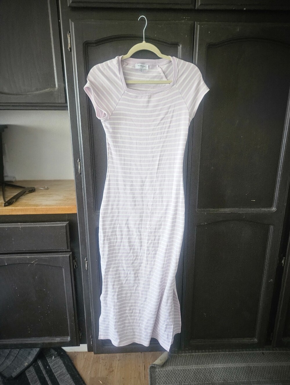 Gilli Lavendar & Cream Stripe Maxi W/ Side Slits Capped Sleeve Square Neckline